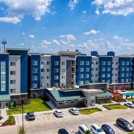 Residence Inn By Marriott Tulsa Midtown Bagian luar foto