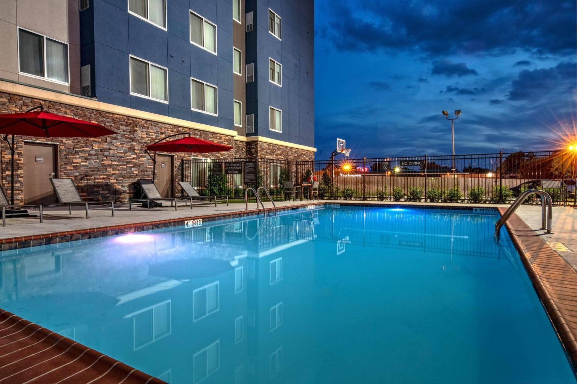 Residence Inn By Marriott Tulsa Midtown Bagian luar foto
