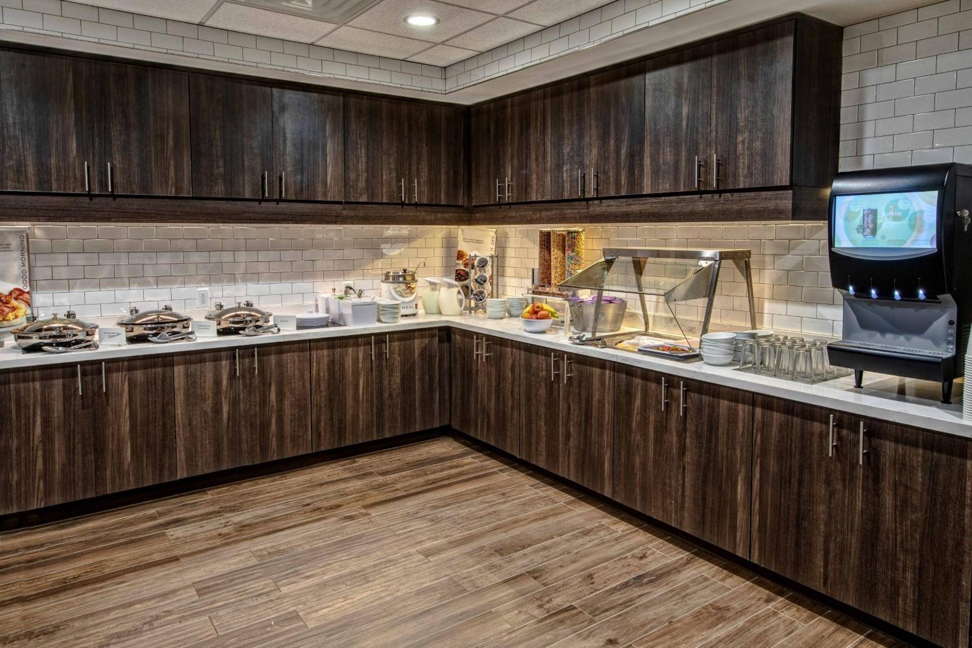Residence Inn By Marriott Tulsa Midtown Bagian luar foto