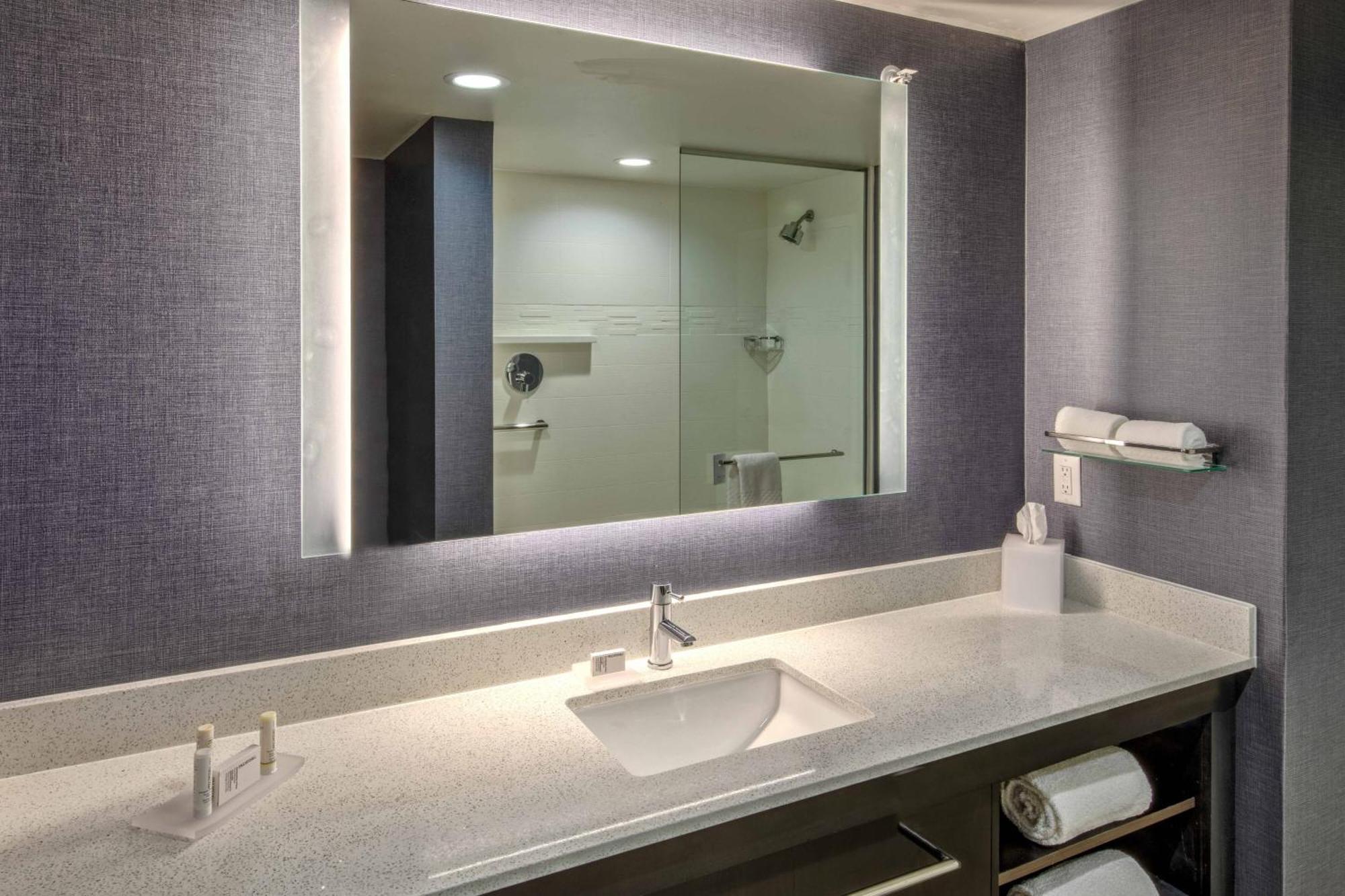 Residence Inn By Marriott Tulsa Midtown Bagian luar foto